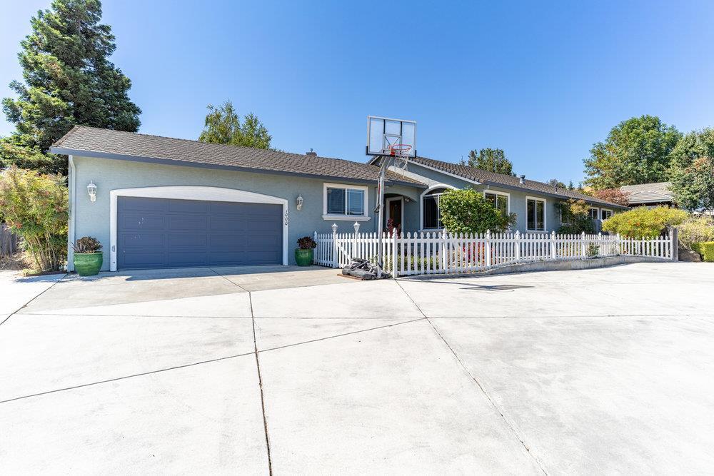 1000 Oak Creek Ct Hollister CA 95023 House Rental in Hollister CA