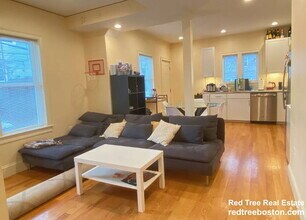 Building Photo - 3 Griggs Pl