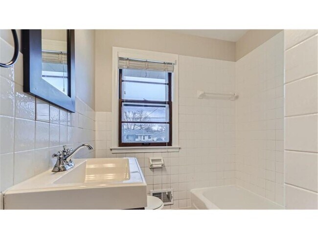 Foto del edificio - 7025 15th Ave S