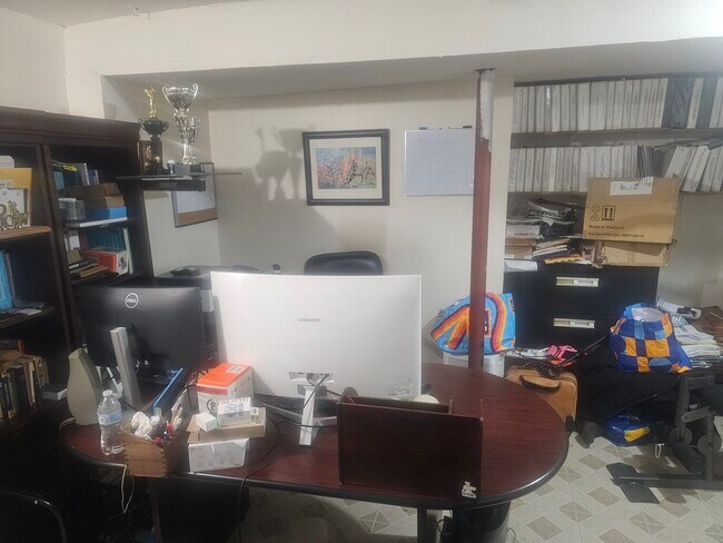 Foto del edificio - 5002 Sinope Way