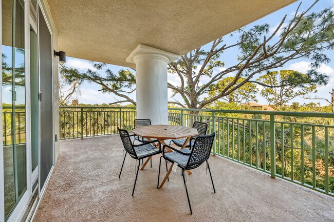 Foto del edificio - 605 Kemp St