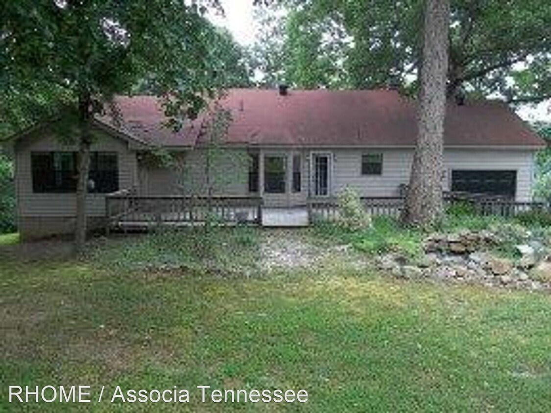 5134 Eatons Creek Rd, Nashville, TN 37218 House Rental in Nashville