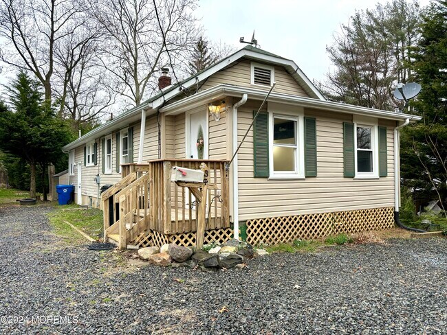 Building Photo - 34 Tindall Rd