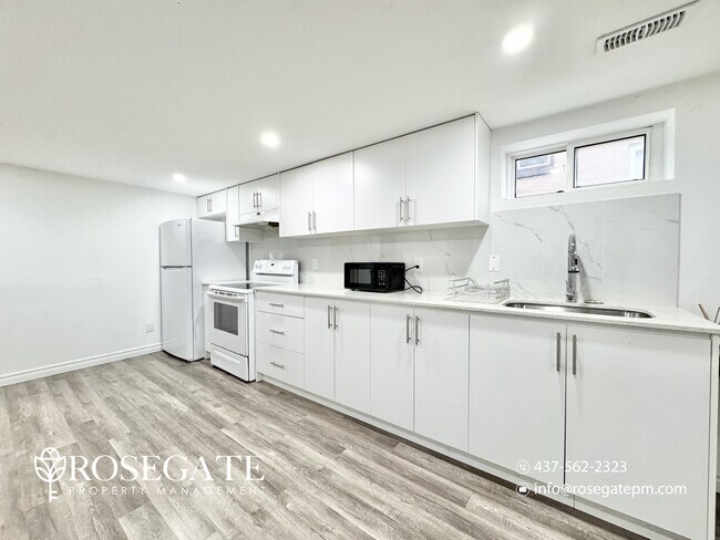 Building Photo - Cozy 2-Bedroom Basement Apartment with Parking in Oshawa — Cats Allowed