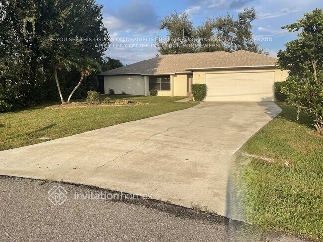 Foto del edificio - 26097 Dolman Ct