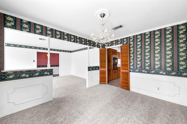 Foto del edificio - 267 Spring Pines Dr