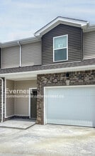 Building Photo - 3385 Polly Dr