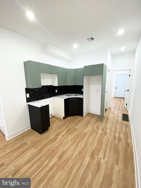 Foto del edificio - 1234 W Tucker St