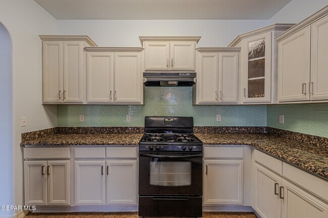 Foto del edificio - 14057 Tower Point Way
