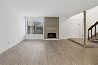Building Photo - 12027 Willow Trail