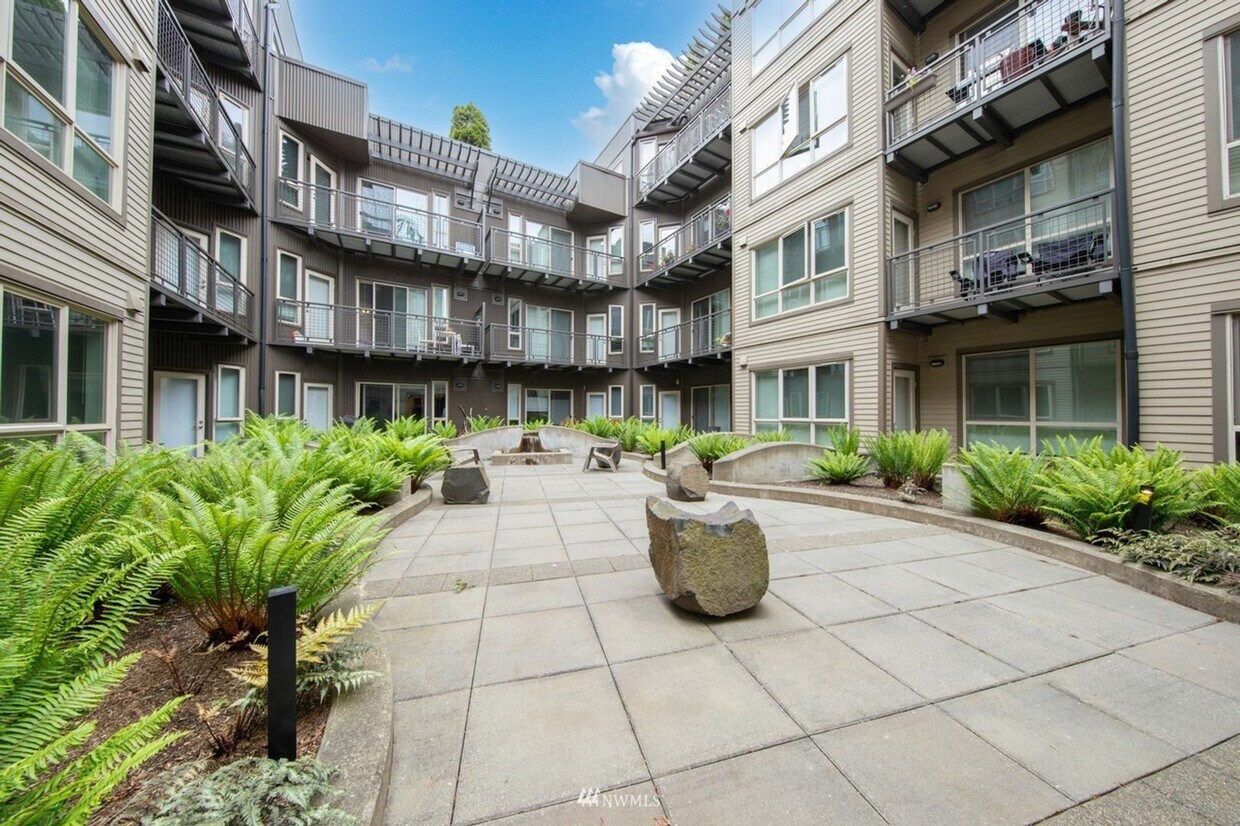 Foto principal - Capitol Hill - Braeburn open 1 Bedroom / 1...