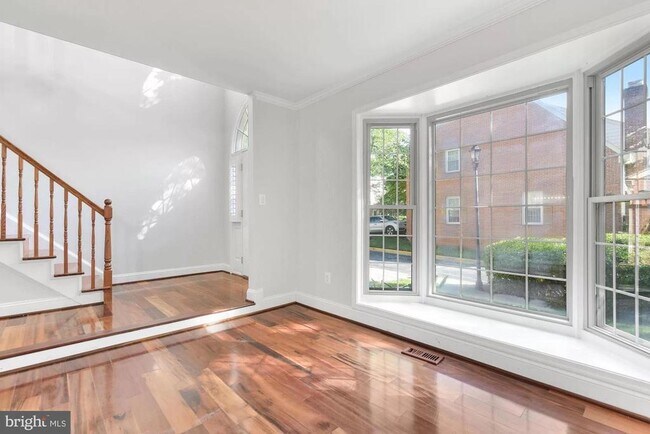 Foto del edificio - 10127 Crestberry Pl