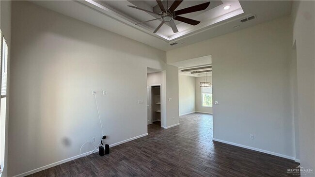 Building Photo - 19 Santa Isabel St