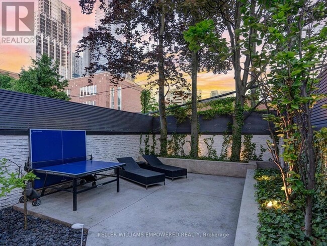 Building Photo - 41 Berryman St