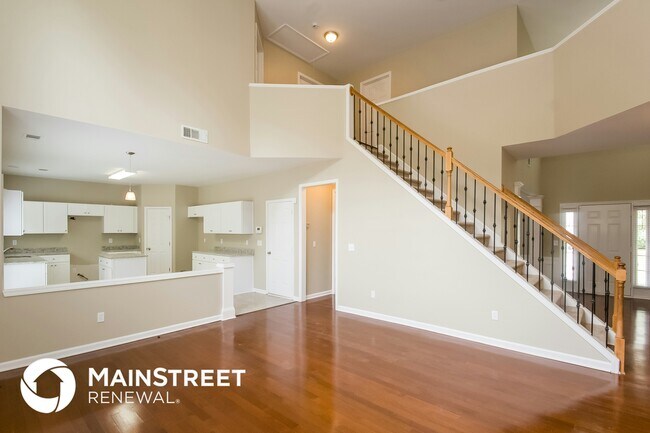 Building Photo - 3180 Elmendorf Dr NW