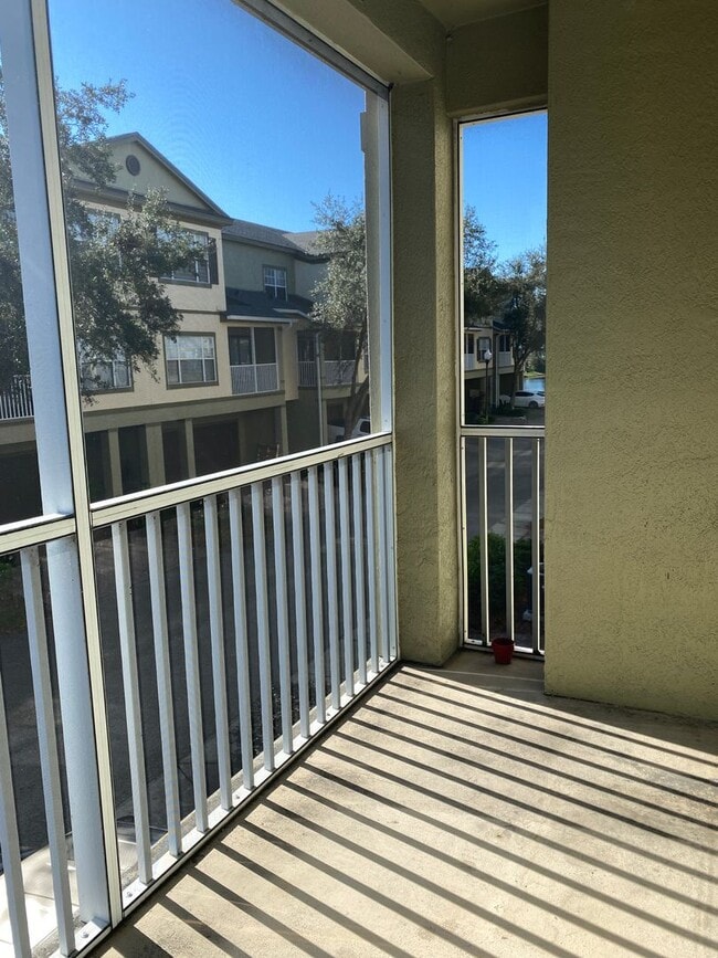Foto del edificio - Beautiful 2 bedroom, 2.5 bath Condo in the...