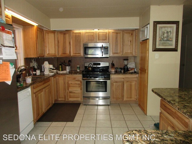 Building Photo - 2 br, 2 bath House - 520 ANDANTE