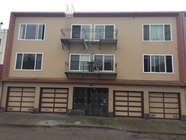 Primary Photo - 2415 Judah St