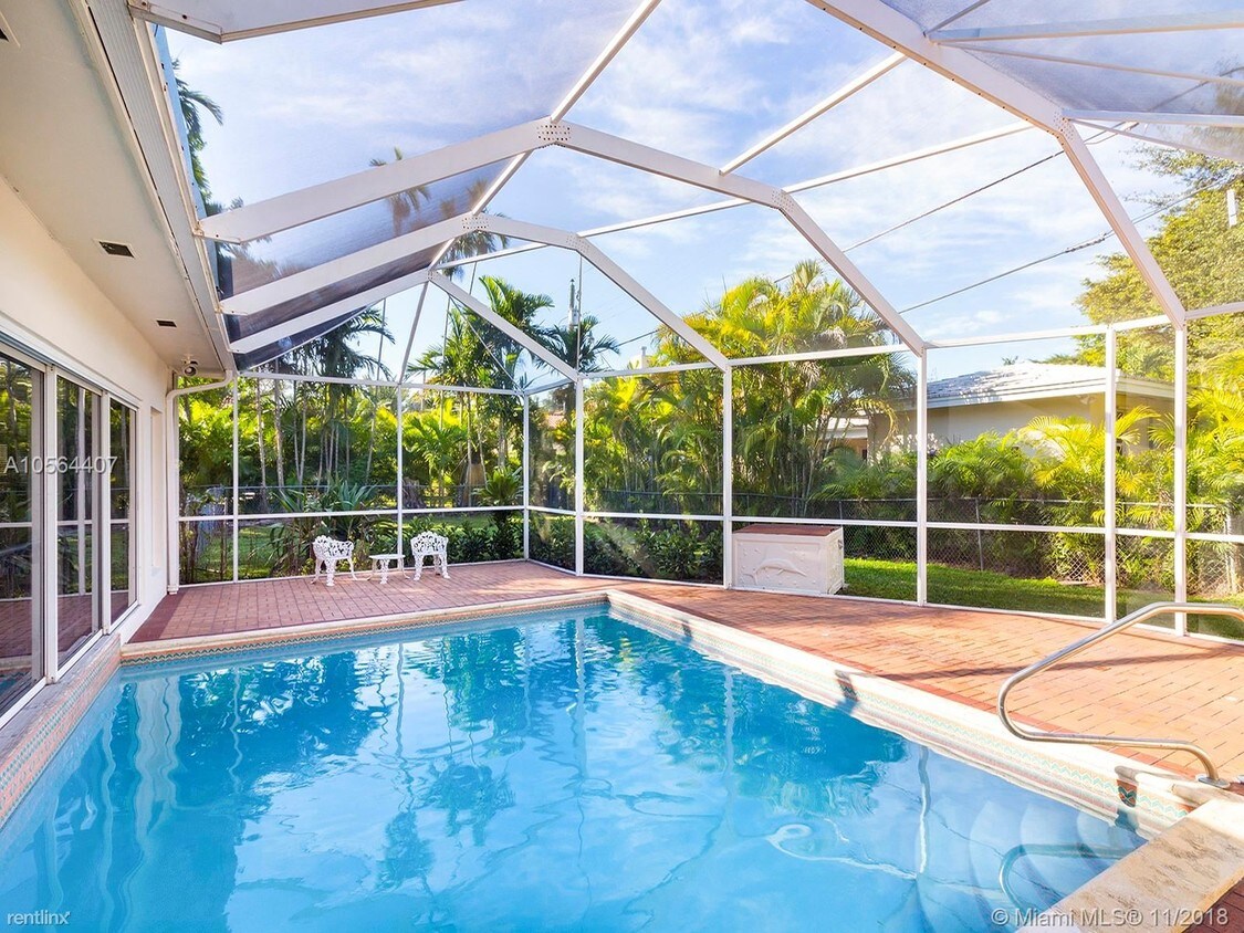Primary Photo - 3 br, 3.5 bath House - 1311 Granada Blvd