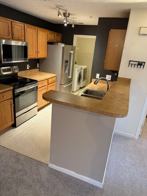 Foto del edificio - 14829 Lenox Dr