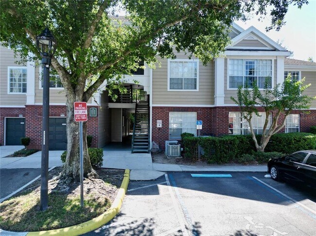 Building Photo - 13025 Mulberry Park Dr