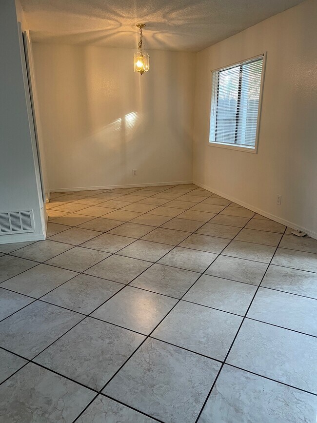 Building Photo - 9050 Colony Plz