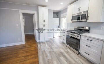 Building Photo - 3741-47 Bancroft St