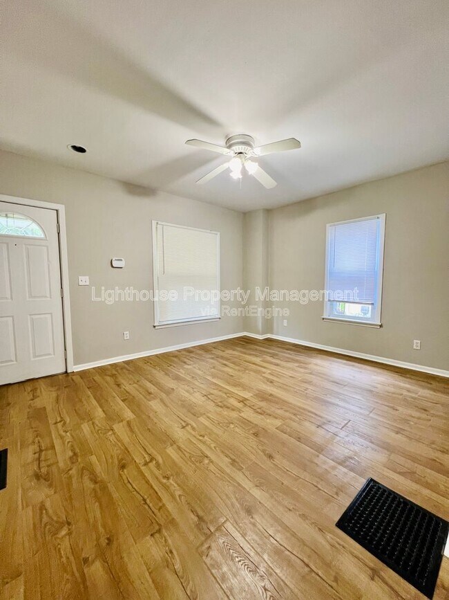 Foto del edificio - 708 Elizabeth St