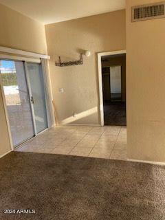 Building Photo - 1202 E Meadow Ln