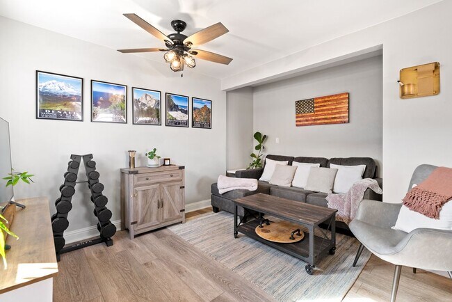 Foto del edificio - 1638 1st St