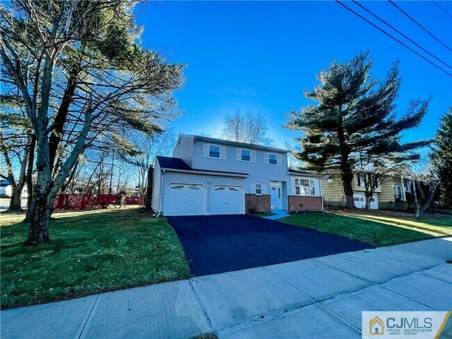 Building Photo - 1 Library Pl