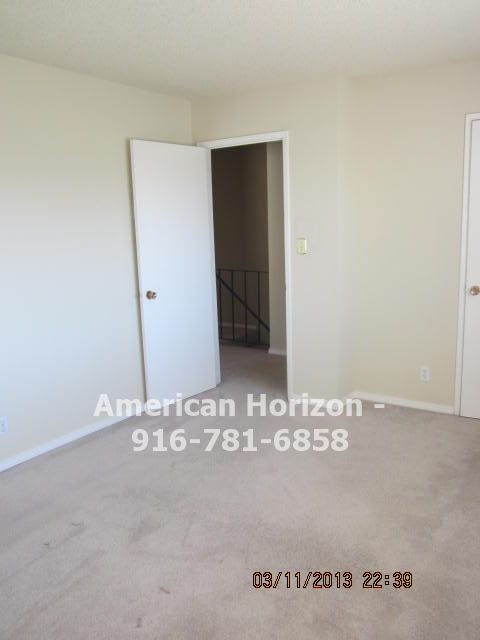 Building Photo - 9067 Pinata Way