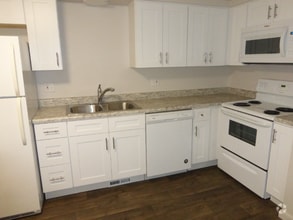Building Photo - 2519 S 300 E