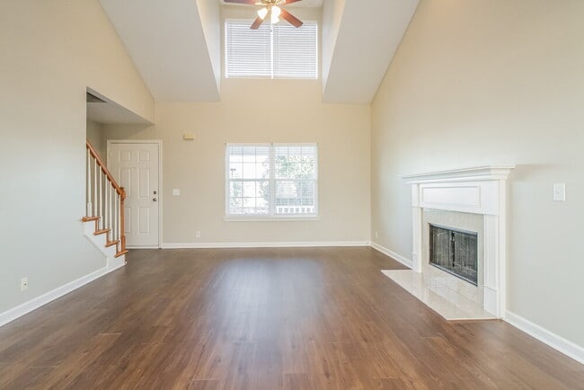 Foto del edificio - 2006 Zion Ln