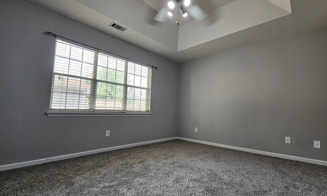 Foto del edificio - 5528 Bridge Pointe Dr