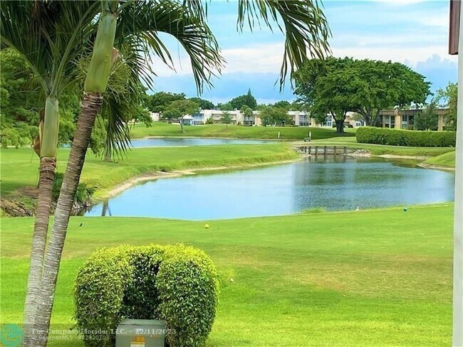 Foto del edificio - 954 Normandy Trail