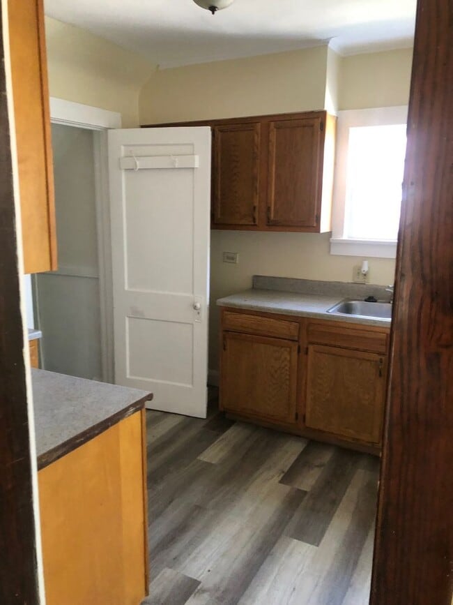 Foto del edificio - 2 Bedroom West Toledo