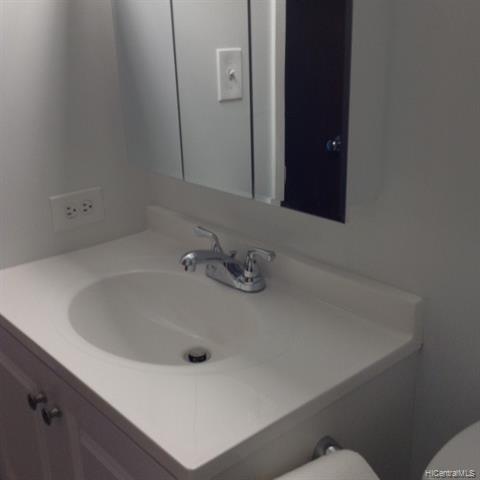 Building Photo - 757 Kinalau Pl