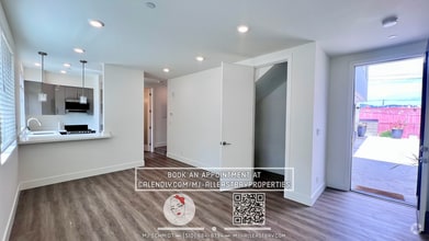 Building Photo - 3253 Ettie St