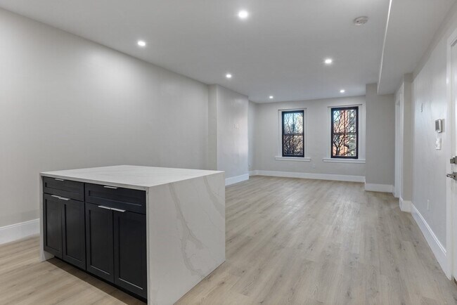 Foto del edificio - 279 Shawmut Ave