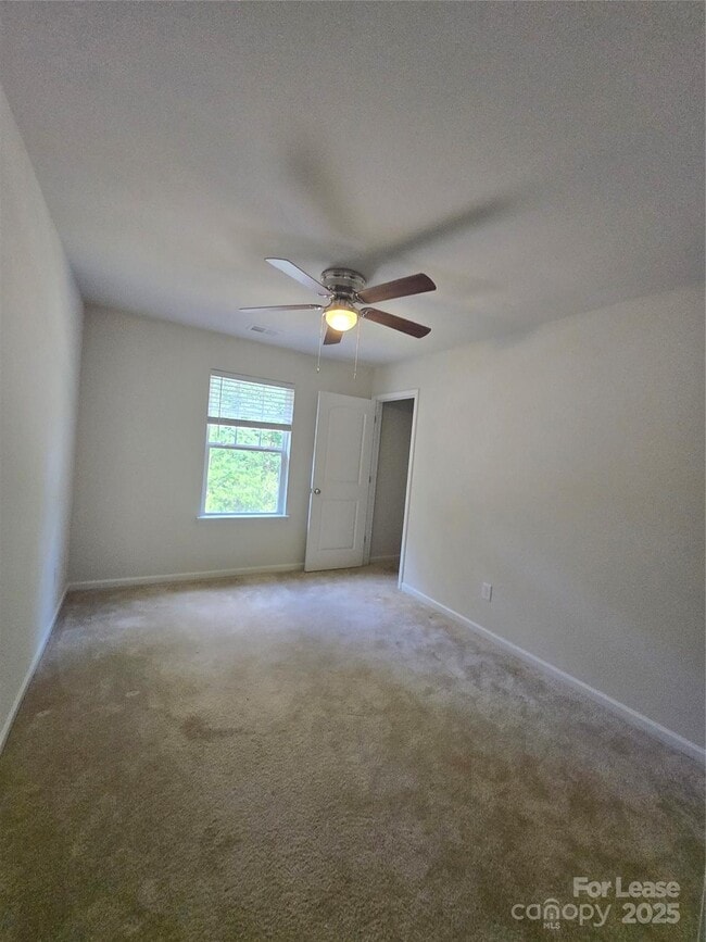 Building Photo - 7446 Sienna Heights Pl