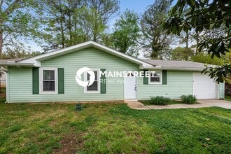 Building Photo - 271 River Chase Dr