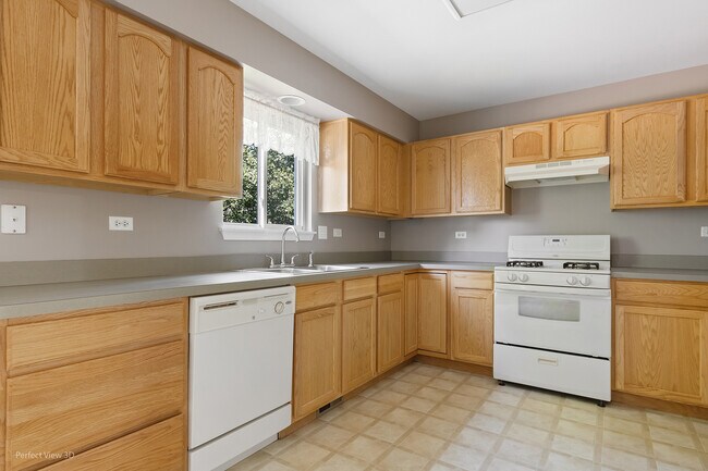 Foto del edificio - 1749 Newport Ln