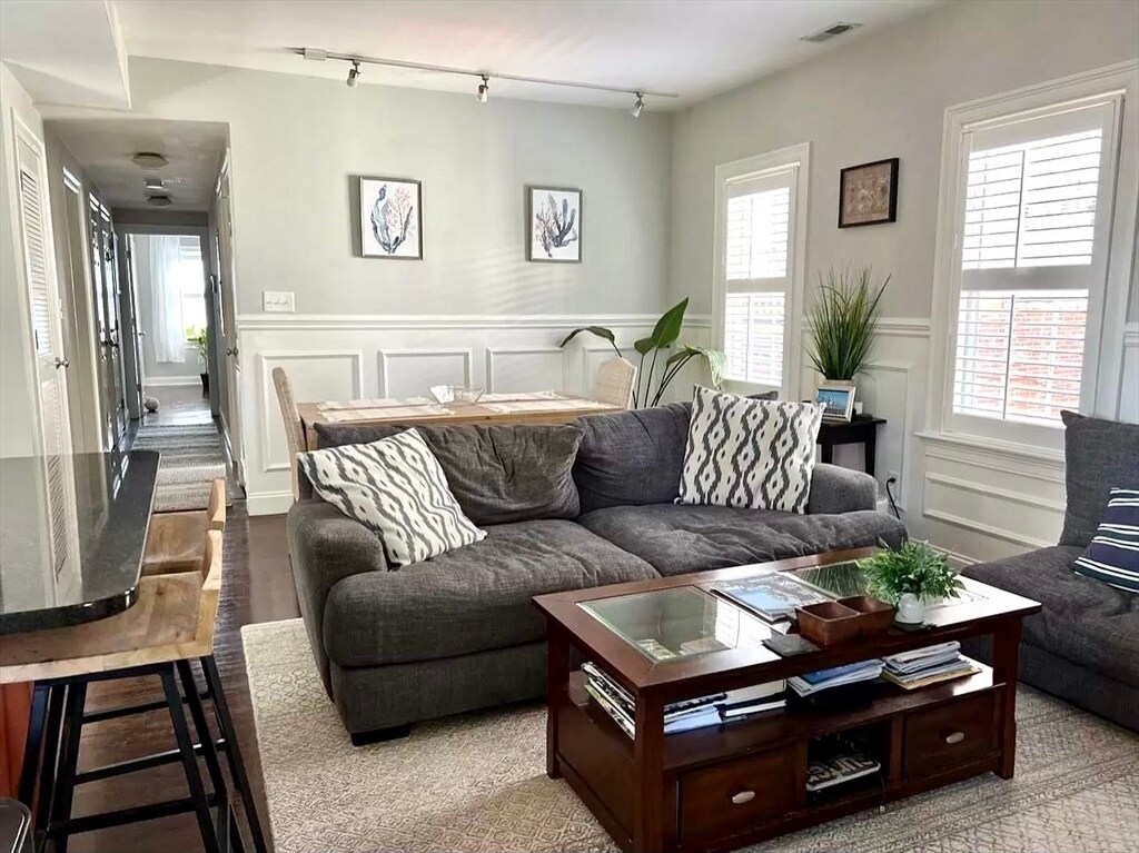 Foto principal - 152 O St