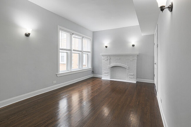 Foto del edificio - 1106 W Glenlake Ave