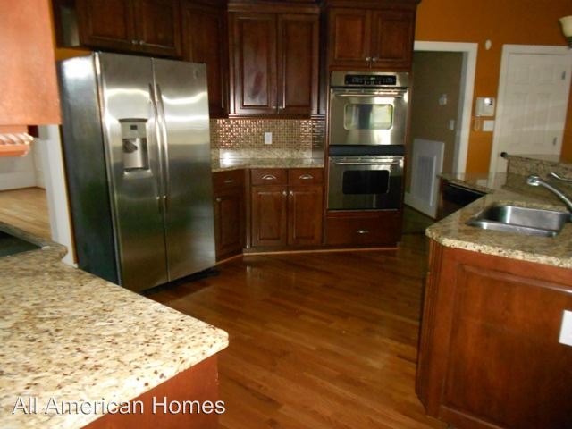 Foto del edificio - 2912 W Shore Ct