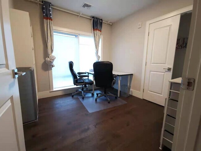 Foto del edificio - 214 Market St