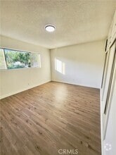 Building Photo - 525 E Olive Ave