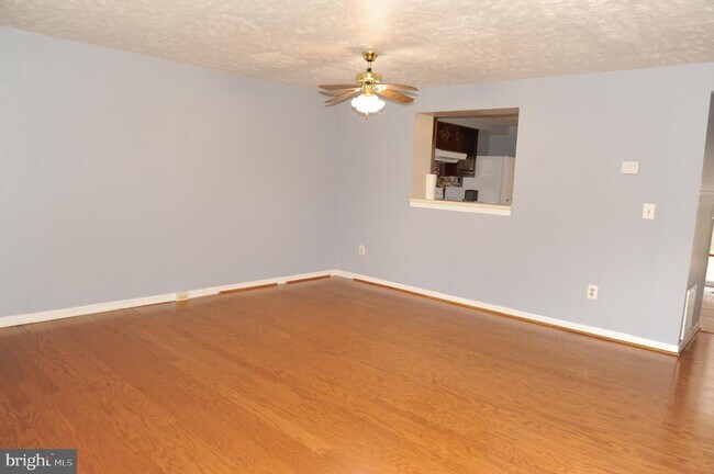 Building Photo - 903 Highpointe Blvd