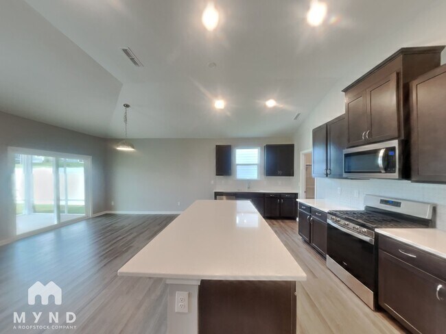 Foto del edificio - 3372 Belterra Pt Dr